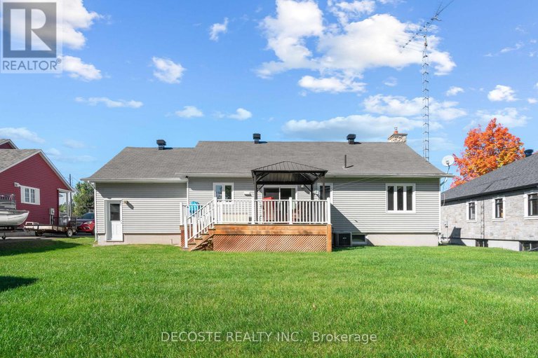 28940024/20322-lochiel-street-w/alexandria/north-glengarry/ontario/K0C1A0_36