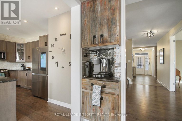 28995462/318-everglade-way-way/emerald-meadowstrailwest/ottawa/ontario/K2M0K9_15