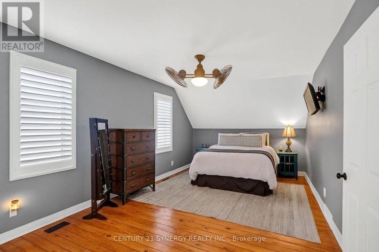 28930347/103-queen-charlotte-street/richmond/ottawa/ontario/K0A2Z0_31