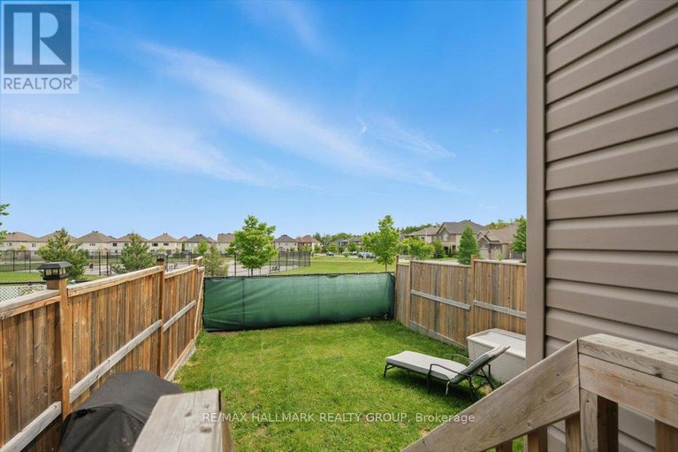 28500695/325-lipizzaner-street/stittsville-south/ottawa/ontario/K2S0X8_27