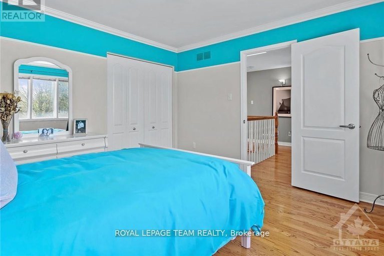 29069392/1105-cindy-hill-crescent/manotick-long-island-nicholls-island/ottawa/ontario/K4M1E8_26