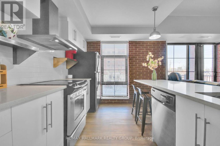 29420201/208-555-anand-private/riverside-park-south/ottawa/ontario/K1V2R7_9