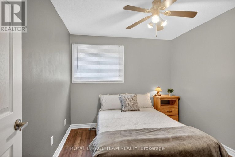 29684608/14-19-trafford-lane-w/on-the-green/ottawa/ontario/K2J1X6_32