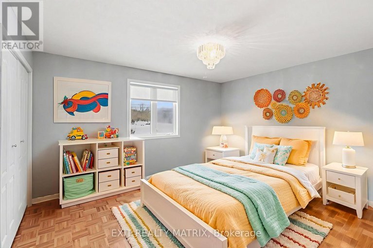 29553238/8329-rodney-farm-drive/osgoode-twp-north-of-reg-rd-6/ottawa/ontario/K0A2P0_30