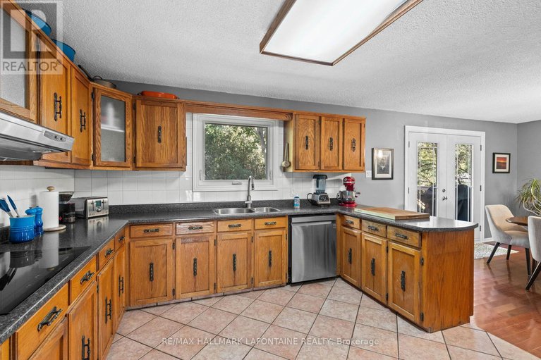 28896125/6941-sunset-boulevard/greely/ottawa/ontario/K4P1C5_19