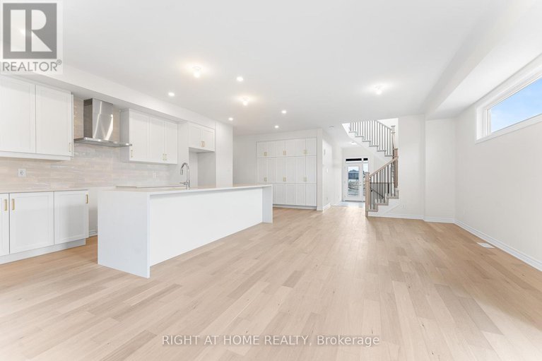 28522012/118-lumen-place/orleans-village/ottawa/ontario/K1W0S9_14