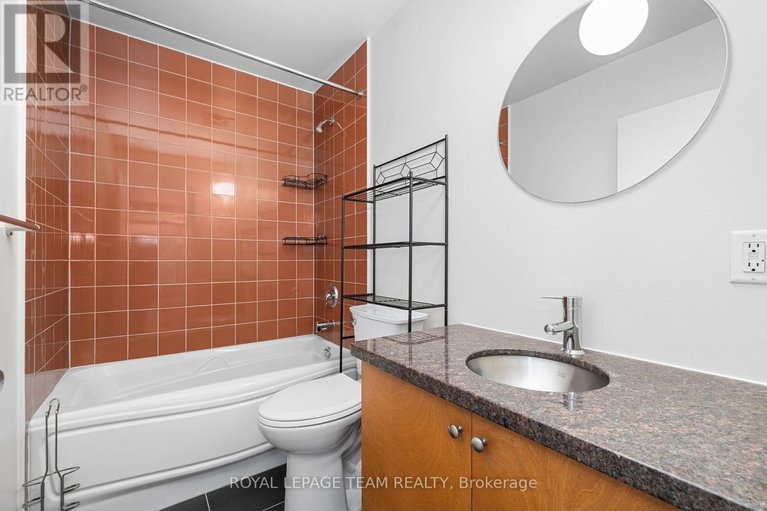 29581109/2106-179-george-street/lower-townbyward-market/ottawa/ontario/K1N1J8_7