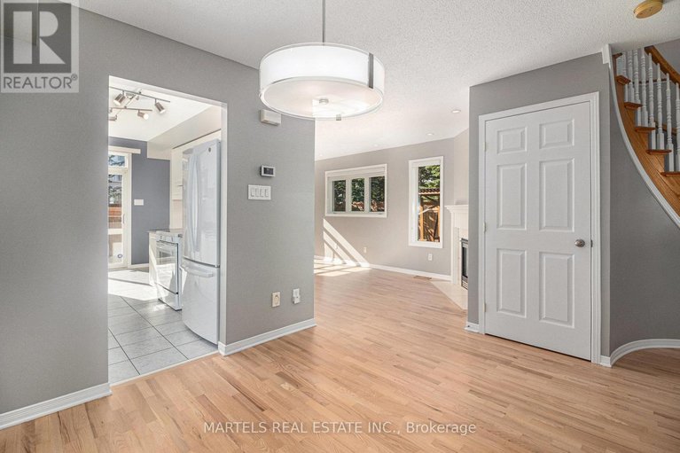 28820805/40-santa-cruz-private/riverview-park/ottawa/ontario/K1G6M4_5