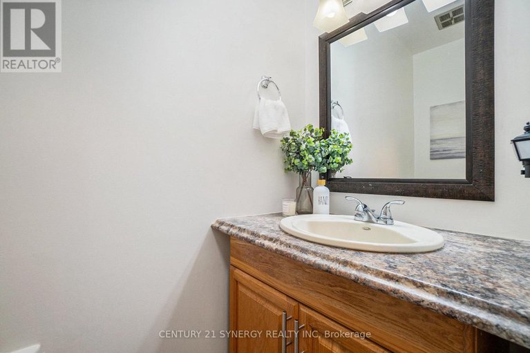 28811567/14-2570-southvale-crescent/sheffield-glenindustrial-park/ottawa/ontario/K1B5B6_11