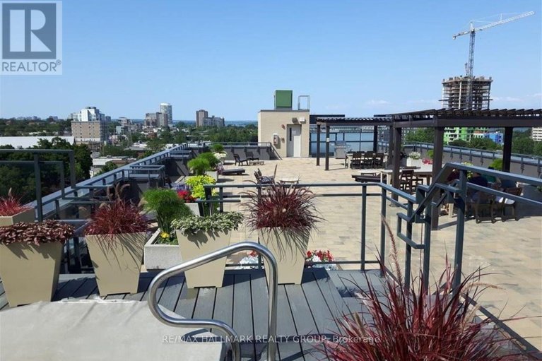 29476835/103-360-patricia-avenue/westboro-south/ottawa/ontario/K1Z0A8_36