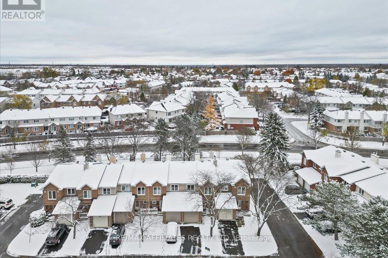 29094492/1938-ashmont-street/chapel-hill/ottawa/ontario/K1C7B9_40