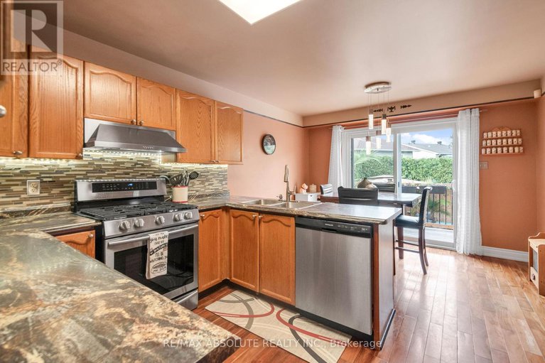 28954763/171-springwater-drive/bridlewood/ottawa/ontario/K2M2A2_18