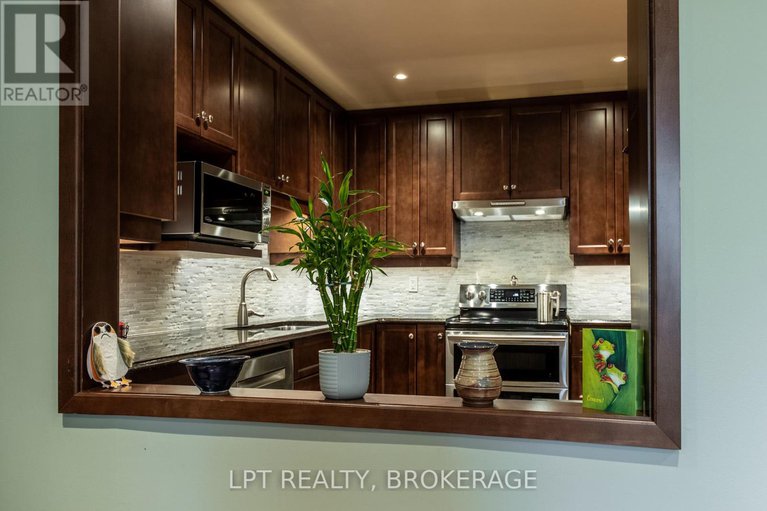 28910041/491-valade-crescent/fallingbrookpineridge/ottawa/ontario/K4A2W6_18