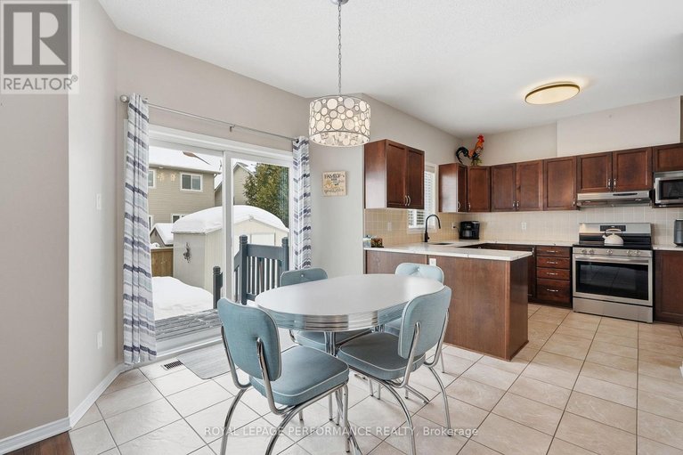 29337298/112-jade-street/town-of-rockland/clarence-rockland/ontario/K4K0C8_11