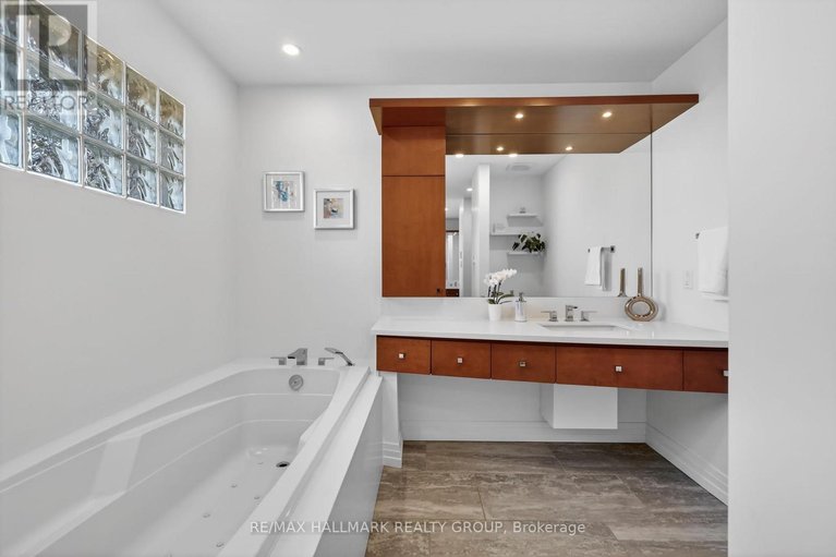 29680684/1934-lenester-avenue/mckellar-heightsglabar-park/ottawa/ontario/K2A1J9_28