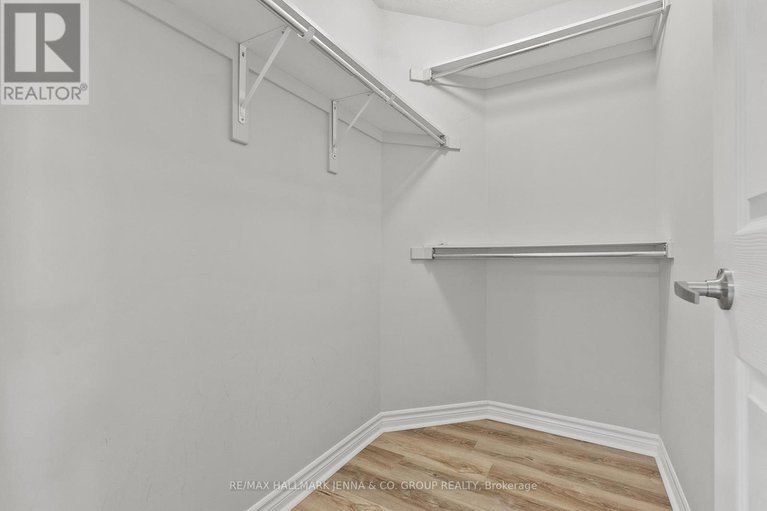 28911447/326-gallantry-way/stittsville-north/ottawa/ontario/K2S0P8_30