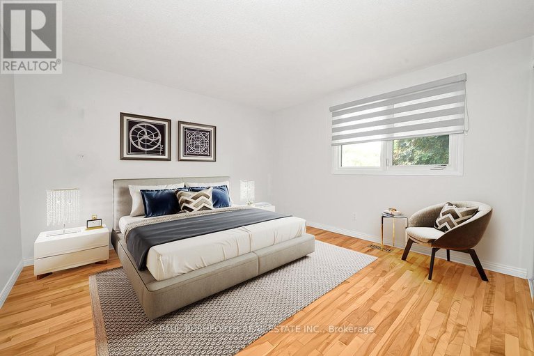 29049855/89-hawk-crescent/hunt-clubwestern-community/ottawa/ontario/K1V9G8_22