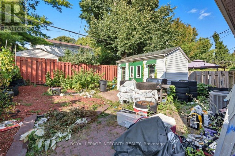 28877038/1293-maitland-avenue/copeland-park/ottawa/ontario/K2C2C4_27