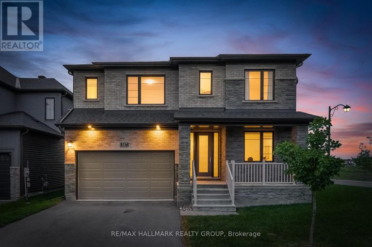 28632471/547-anchor-circle/mahogany-community/ottawa/ontario/K4M0N4_1