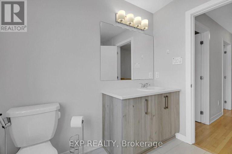 28428548/2021-elevation-road/half-moon-bay/ottawa/ontario/K2J6W6_33