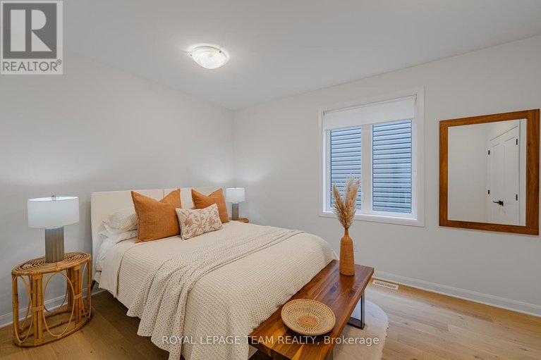 28284259/2055-wanderer-avenue/mahogany-community/ottawa/ontario/K4M0W9_13