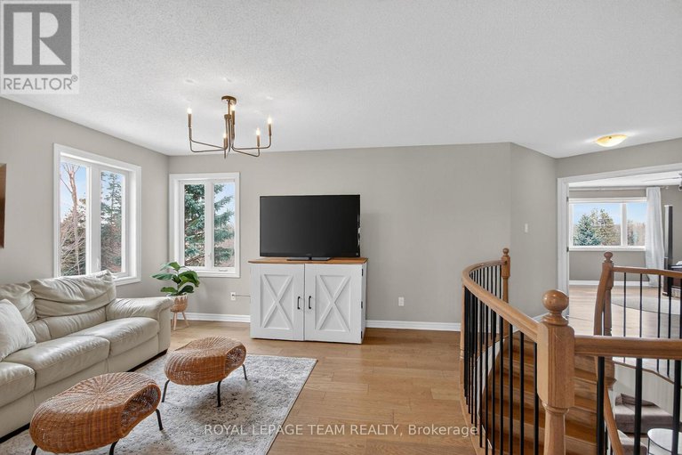 29436864/528-bryce-place/stittsville-north/ottawa/ontario/K2S0N2_27