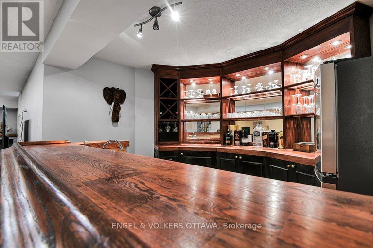 28654576/102-delaney-drive/huntley-ward-south-west/ottawa/ontario/K0A1L0_23