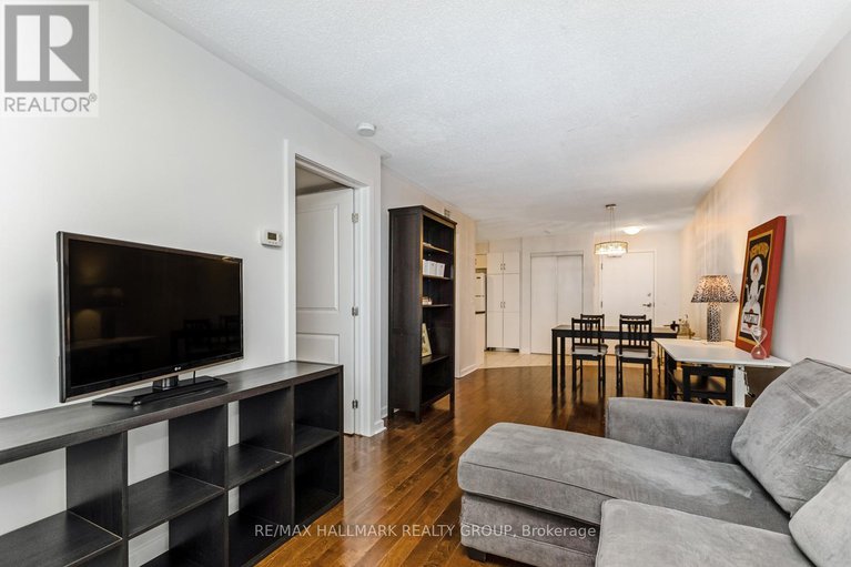 28426381/502-138-somerset-street-w/ottawa-centregolden-triangle/ottawa/ontario/K2P0A3_11