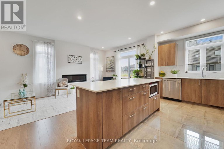 28886310/91-heirloom-street/riverside-southgloucester-glen/ottawa/ontario/K4M0L2_17
