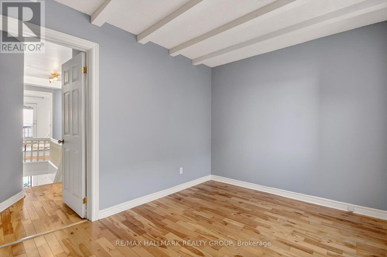 29168534/4-lower-charlotte-street-w/lower-town/ottawa/ontario/K1N8K1_25