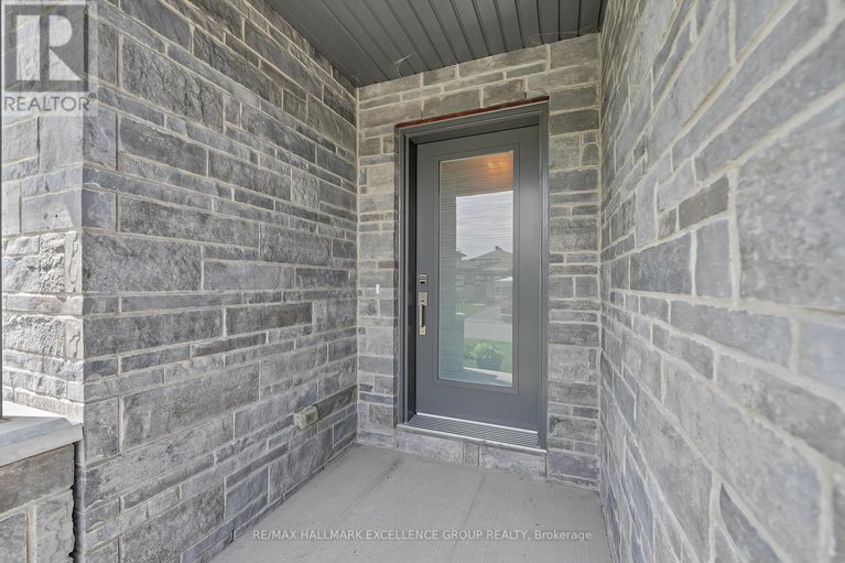 28322287/628-cobalt-street/clarencerockland-twp/clarence-rockland/ontario/K4K0L4_4