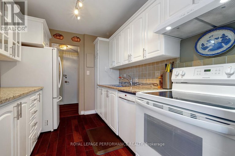 28285240/2105-2625-regina-street/lincoln-heights/ottawa/ontario/K2B5W8_10