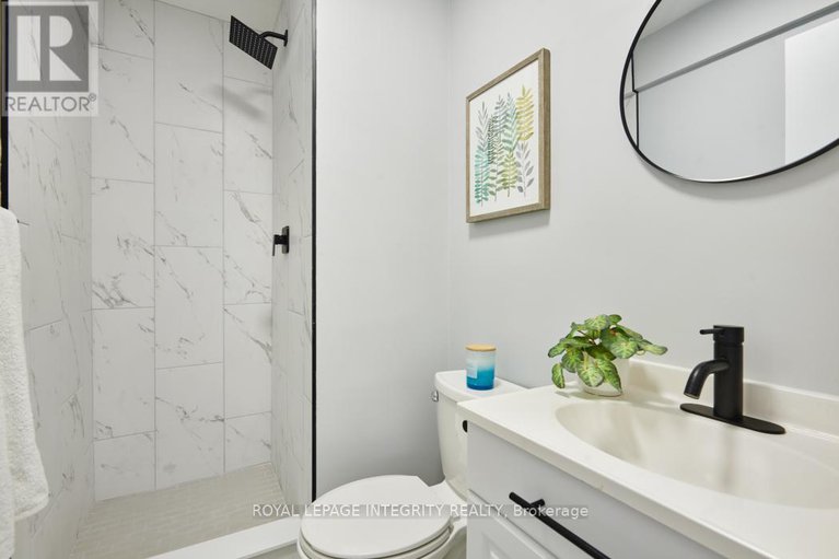 29079650/3-ashwick-court/craig-henrywoodvale/ottawa/ontario/K2G3S4_27