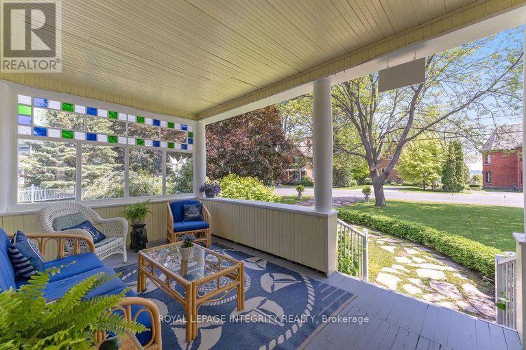 28694404/72-lakeshore-drive/morrisburg/south-dundas/ontario/K0C1X0_24