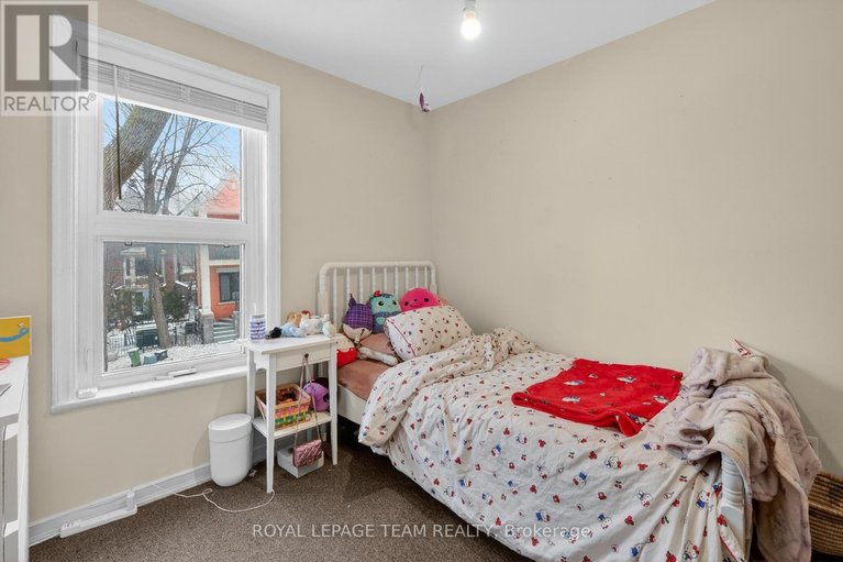 29685321/8-lewis-street/ottawa-centregolden-triangle/ottawa/ontario/K2P0S3_10