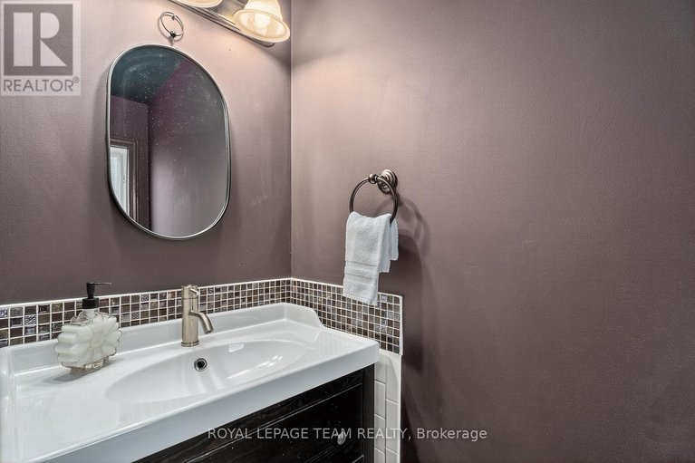 29034997/77-armagh-way/longfields/ottawa/ontario/K2J4C1_19