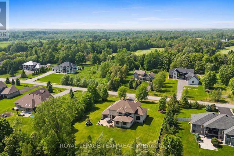 28452821/6132-pebblewoods-drive/greely/ottawa/ontario/K4P0A1_49
