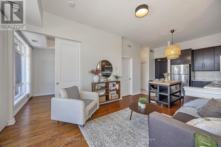 29671005/310-682-churchill-avenue/laurentianview/ottawa/ontario/K1Z5G5_17