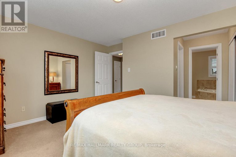 28879790/3597-cambrian-road/half-moon-bay/ottawa/ontario/K2J0S4_17