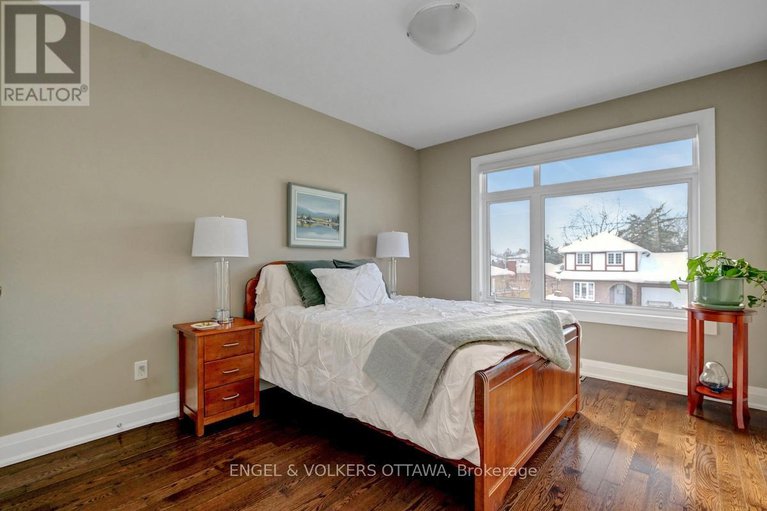 29353199/3681-eureka-avenue-e/blossom-parkleitrim/ottawa/ontario/K1T1L5_26