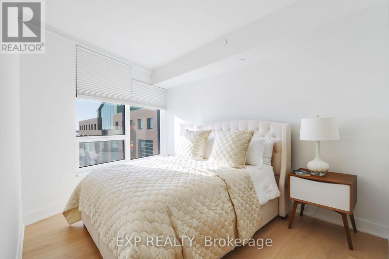 29397410/810-485-richmond-road/westboro-west/ottawa/ontario/K2A3W9_23