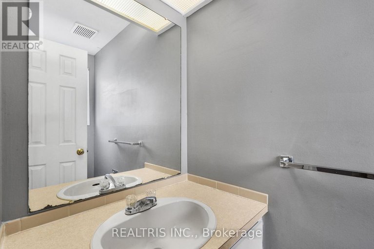 29041459/1598-meadowfield-place/chapel-hill/ottawa/ontario/K1C5V6_15