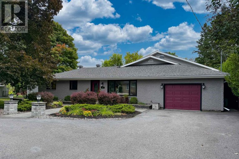 29093360/17-savage-drive/stittsville-central/ottawa/ontario/K2S1B9_46