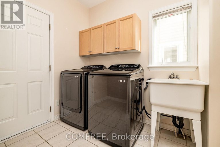 28184770/14-escade-drive/barrhaven-east/ottawa/ontario/K2G6R9_18