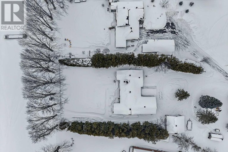 29414466/3710-river-road/north-grenville-twp-kemptville-east/north-grenville/ontario/K4M1B4_39