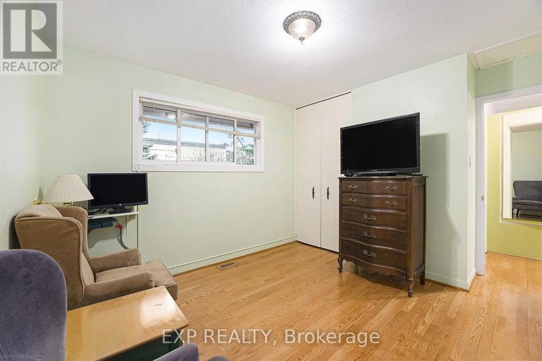 29565523/41-wigan-drive/borden-farmstewart-farmcarleton-heightsparkwood-hills/ottawa/ontario/K2E6K9_24