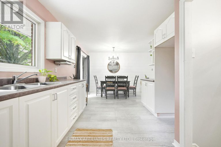 28977230/121-stamford-drive/drummond-n-elmsley-drummond-twp/drummondnorth-elmsley/ontario/K7H3C1_9