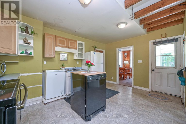 28756533/60-chambers-street/smiths-falls/smiths-falls/ontario/K7A2Y6_15