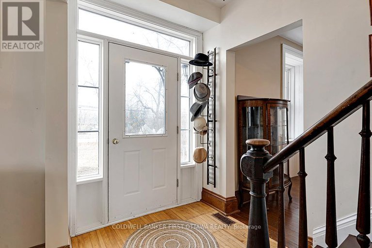 28148483/28-south-street/drummondnorth-elmsley-north-elmsley-twp/drummondnorth-elmsley/ontario/K7H2G1_4