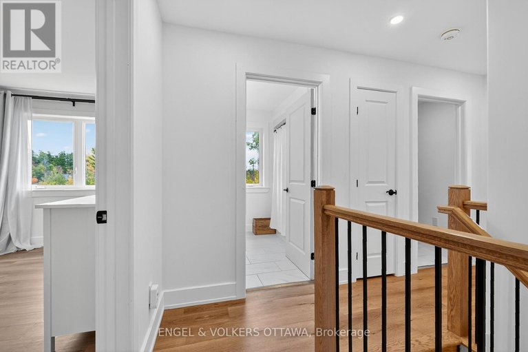 29591806/57-paul-a-bertrand-drive/mcnabbraeside-twps/mcnabbraeside/ontario/K7S3G8_32